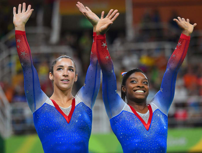 2016-0816-Aly-Raisman-Simone-Biles-(2).jpg